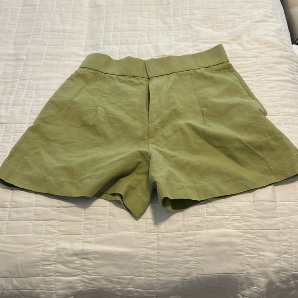 Zara Olive Green High-Waist Shorts
